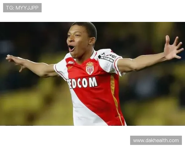 足球明星后代的成长之路与风采展示全景图鉴