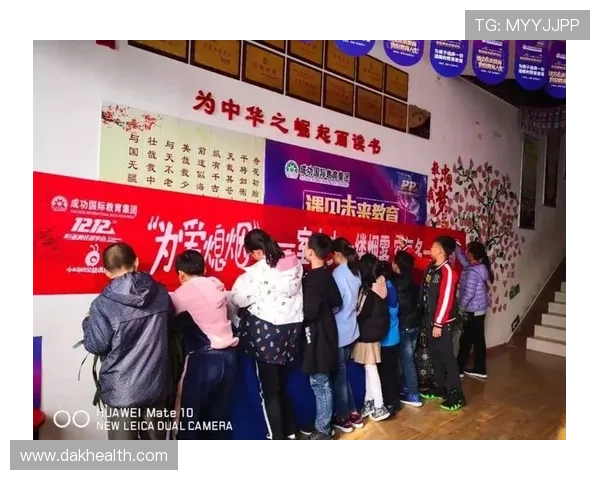 足球明星温暖人心的感人瞬间与公益行动展现爱与责任